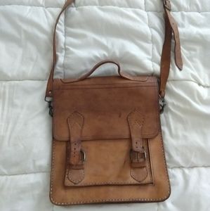 Vintage leather cross body bag